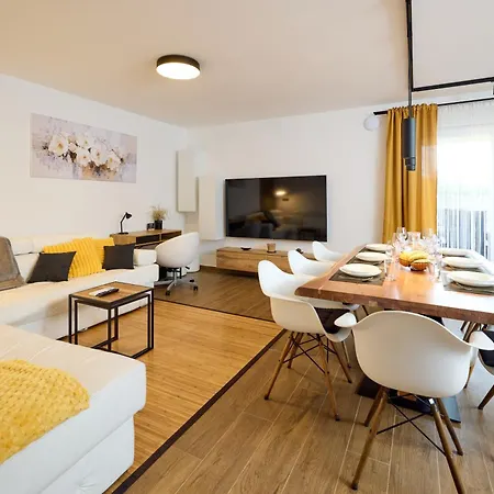 Eukaliptus-umag-30m From The Sea Apartman Sveti Ivan (Istria)