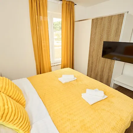 Eukaliptus-umag-30m From The Sea *